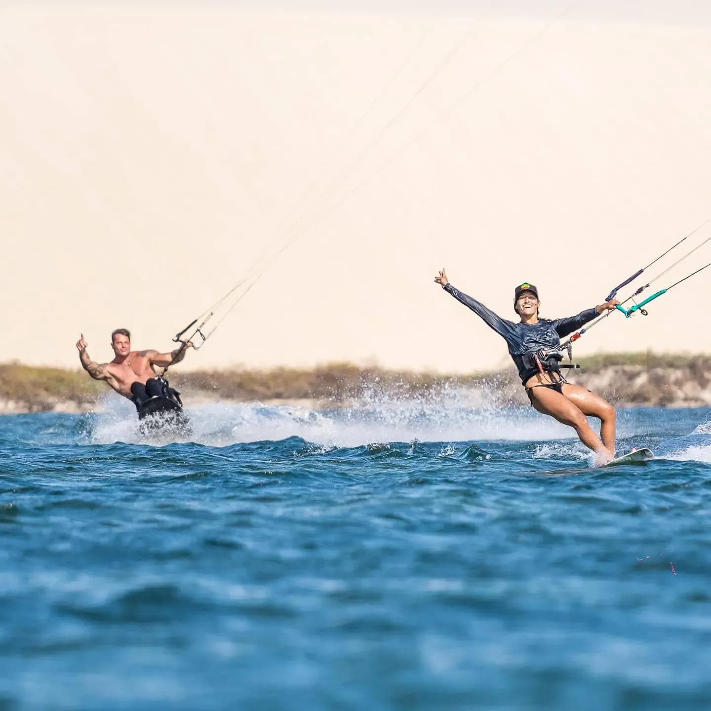 Kitesurfistas nas águas de Atins